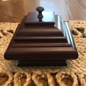Vintage Bombay Company Mahogany Ring Box